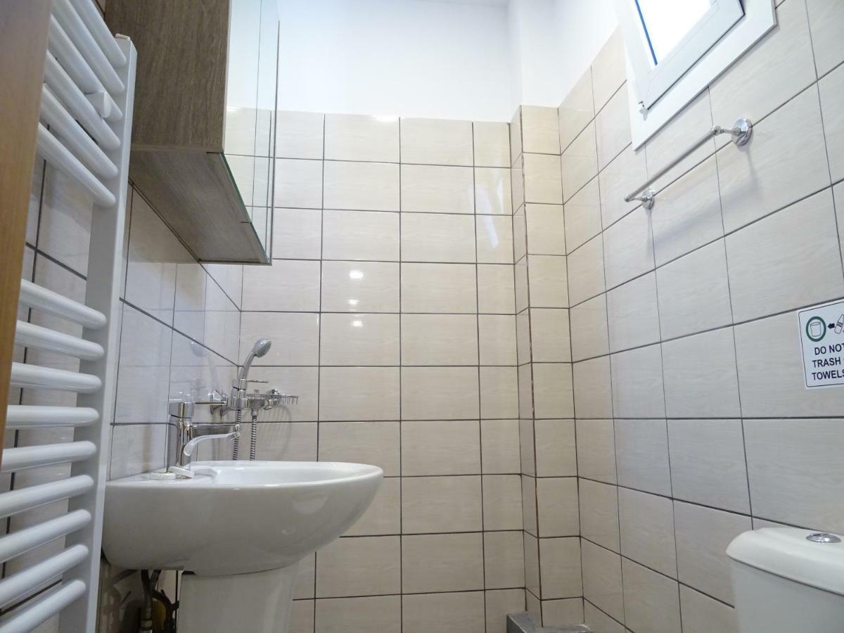 Down Town Comfort Apartment Афины Экстерьер фото