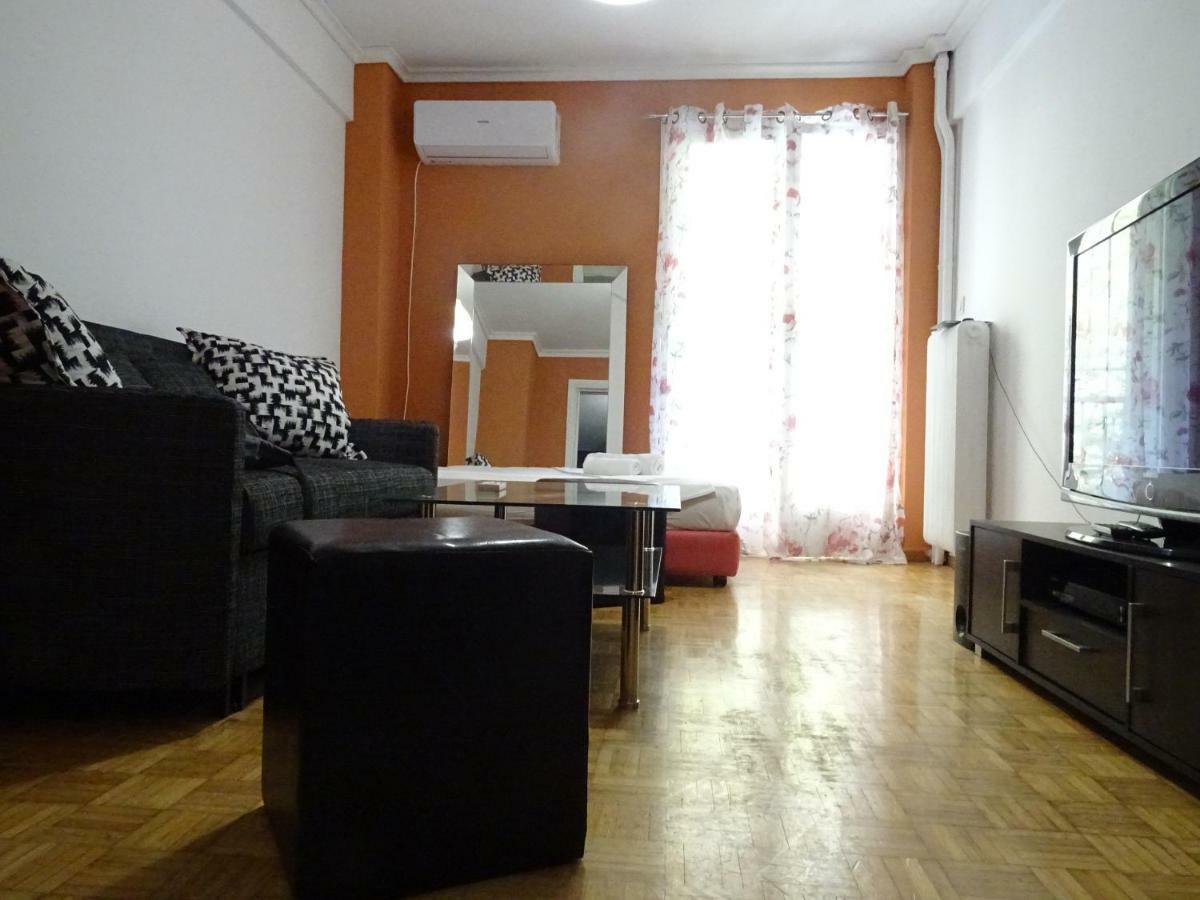 Down Town Comfort Apartment Афины Экстерьер фото